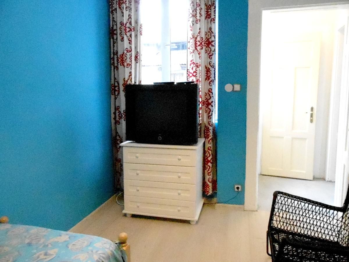 Дома для отпуска House with 8 bedrooms in Sofia, with wonderful city view, furnished garden and WiFi - 6 km from the slopes София-7